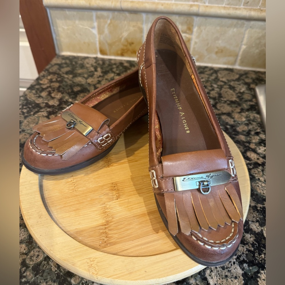 Etienne Aigner vintage loafers in like-new condition